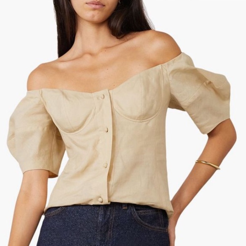 NWT Beautiful Chloe blouse size Fr 34 • US 2